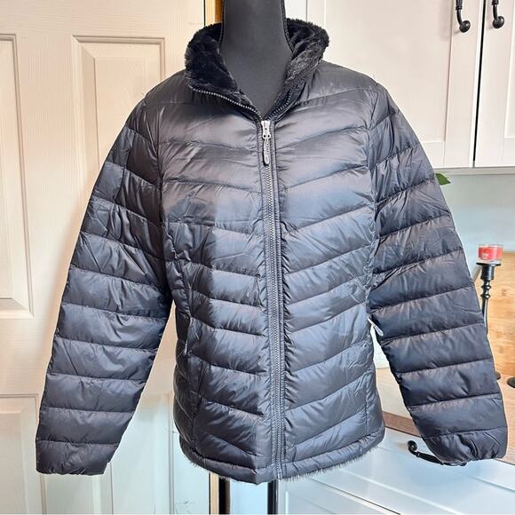 32* Degrees Heat Quilted Coat Winter Jacket Black Women’s Size Medium M Warm Fur - Picture 1 of 9